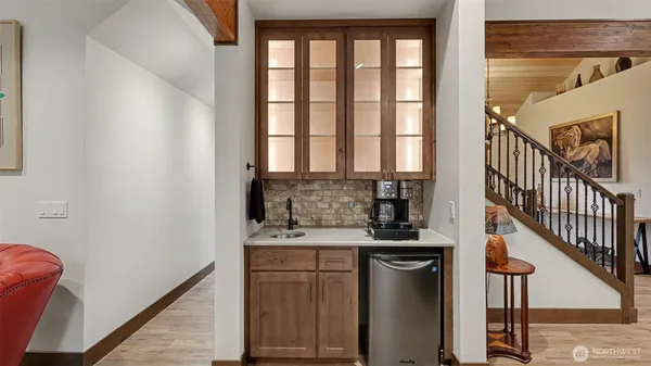 $1,850,000 | 29220 305th Court Southeast, Ravensdale, WA 98051