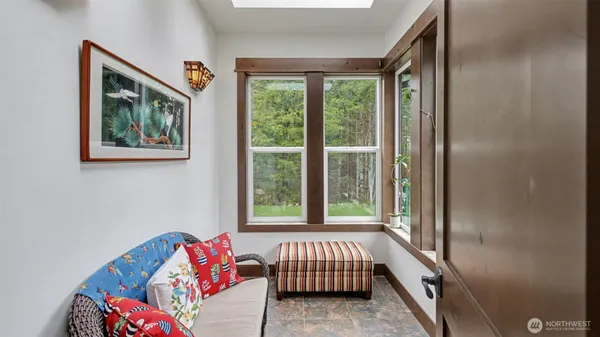 $1,850,000 | 29220 305th Court Southeast, Ravensdale, WA 98051