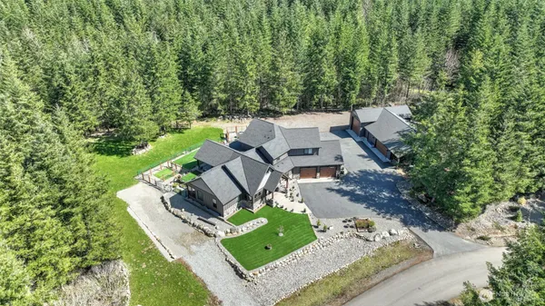 $1,850,000 | 29220 305th Court Southeast, Ravensdale, WA 98051