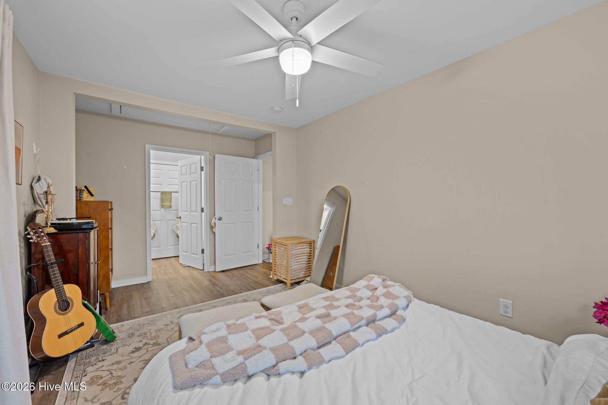 1612 Colonial Way New Bern, NC 28560 - Photo 17 of 37 34-web-or-mls-DSC_7358