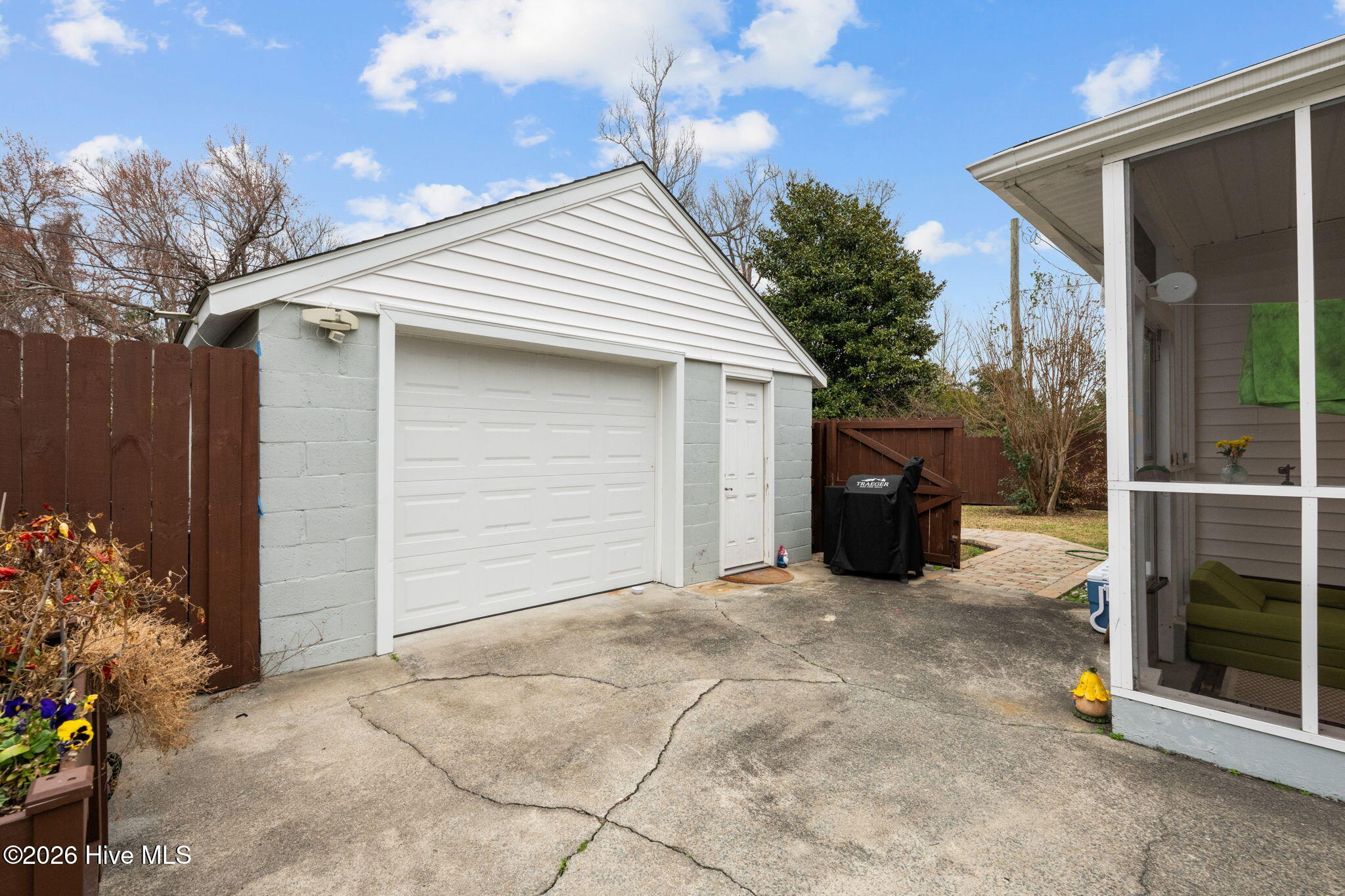 1612 Colonial Way New Bern, NC 28560 - Photo 24 of 37 43-web-or-mls-DSC_7384