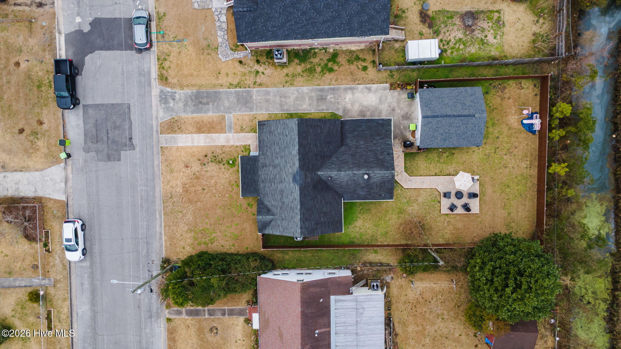 1612 Colonial Way New Bern, NC 28560 - Photo 32 of 37 11-web-or-mls-DJI_0471