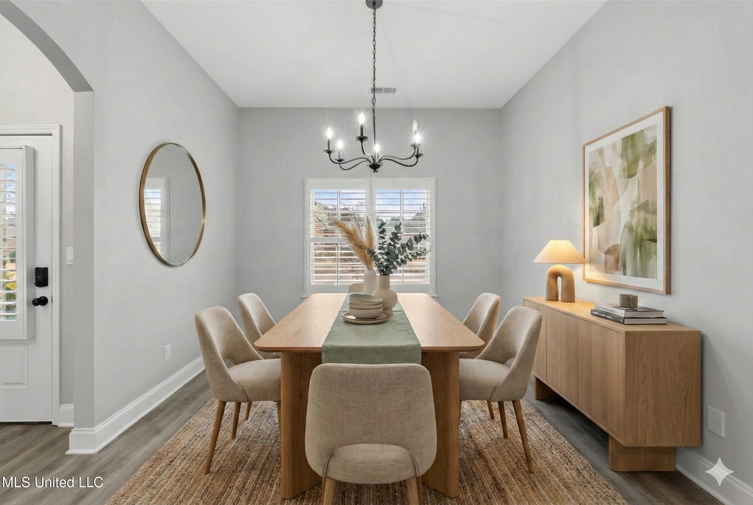 5906 Foxdale Loop Southaven, MS 38672 - Photo 4 of 57 Dining Room - Virtually Staged