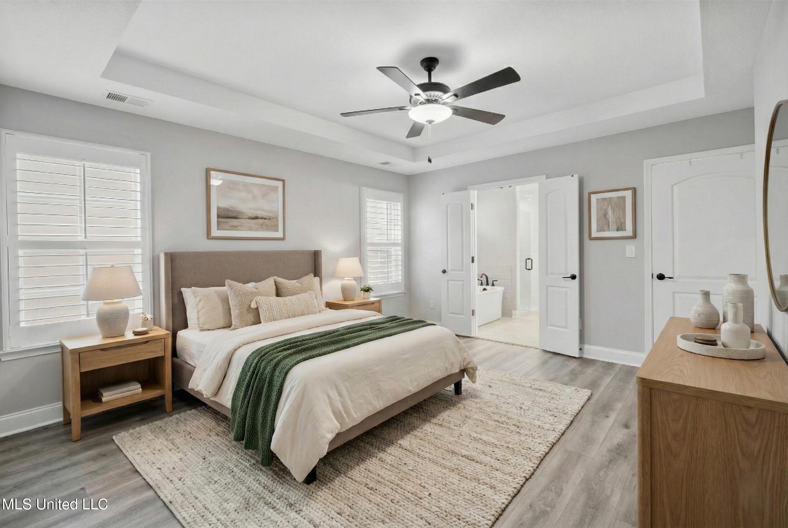 5906 Foxdale Loop Southaven, MS 38672 - Photo 5 of 57 Primary Bedroom - Virtually Staged