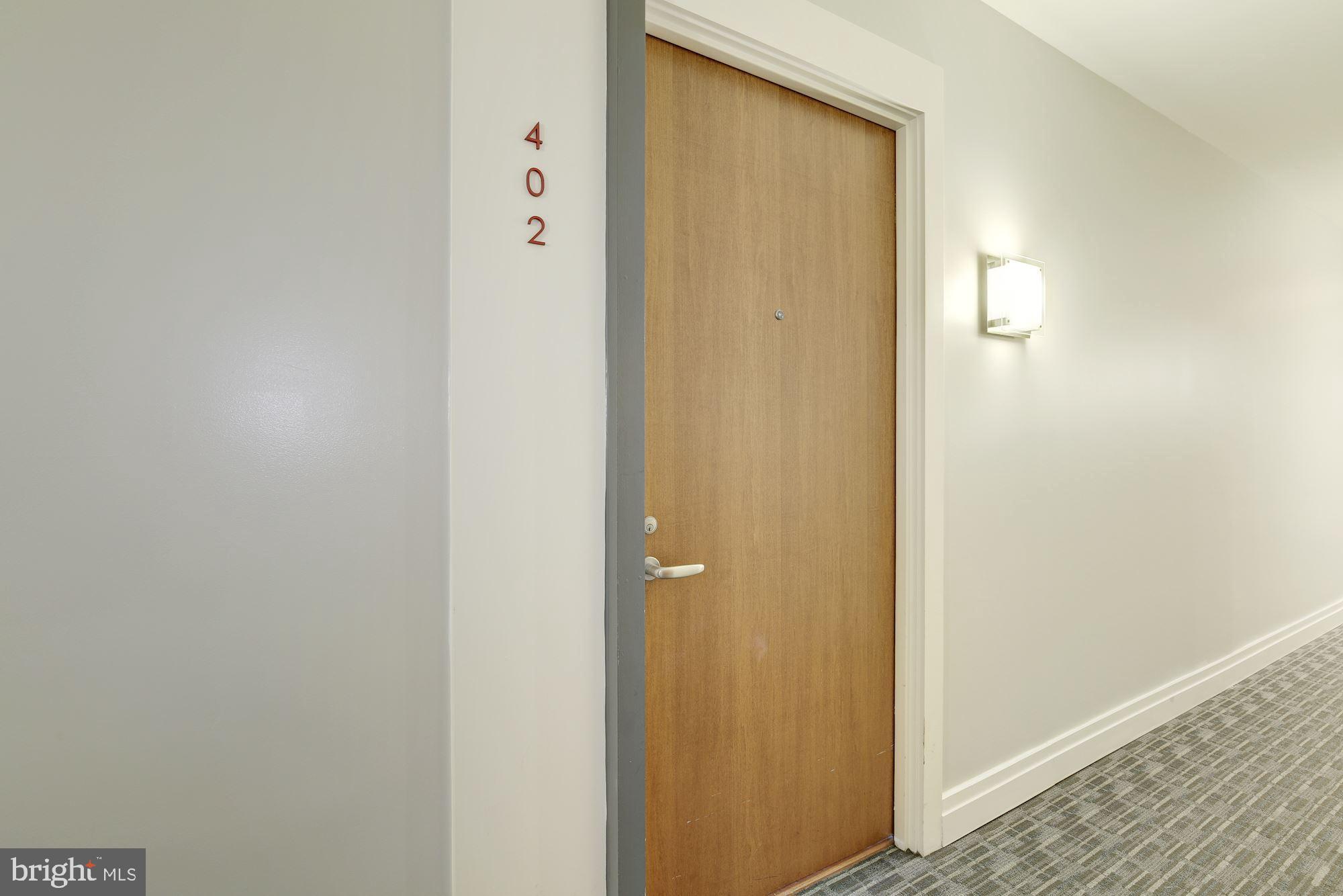 2120 Vermont Avenue Northwest, Unit 402 Washington, DC 20001 - Photo 2 of 41 a bathroom with a bathtub