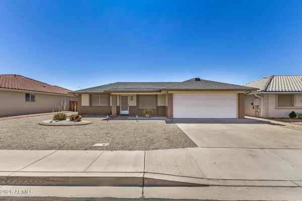 $2,000 | 8227 East Nopal Avenue, Mesa, AZ 85209