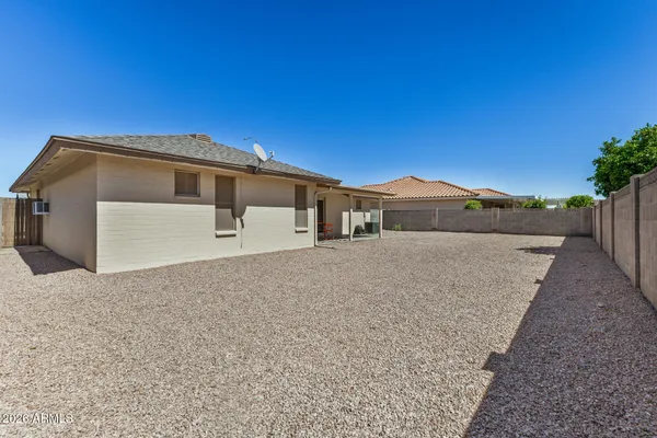 $2,000 | 8227 East Nopal Avenue, Mesa, AZ 85209