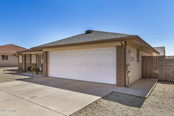 $2,000 | 8227 East Nopal Avenue, Mesa, AZ 85209