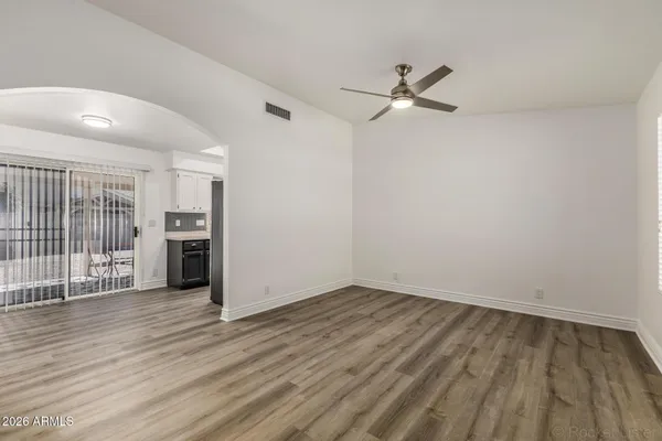 $2,000 | 8227 East Nopal Avenue, Mesa, AZ 85209