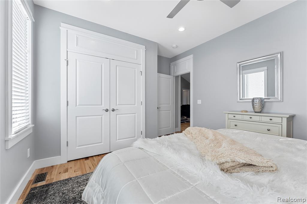 13498 Exeter Road Carleton, MI 48117 - Photo 32 of 57