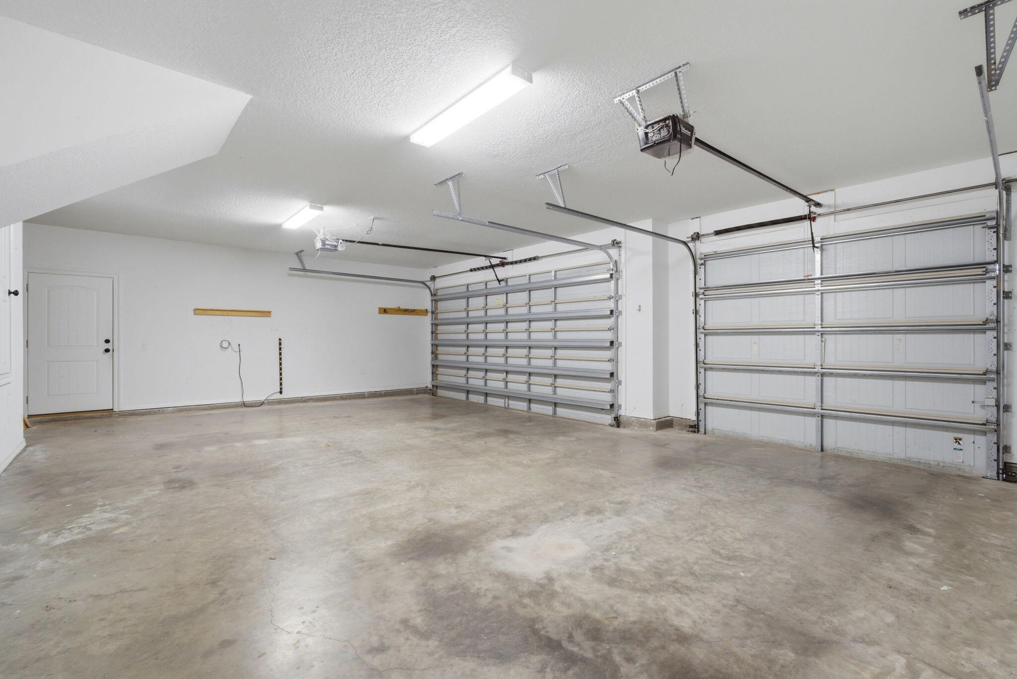 7151 Reef Street Navarre, FL 32566 - Photo 41 of 52 a view of a garage room