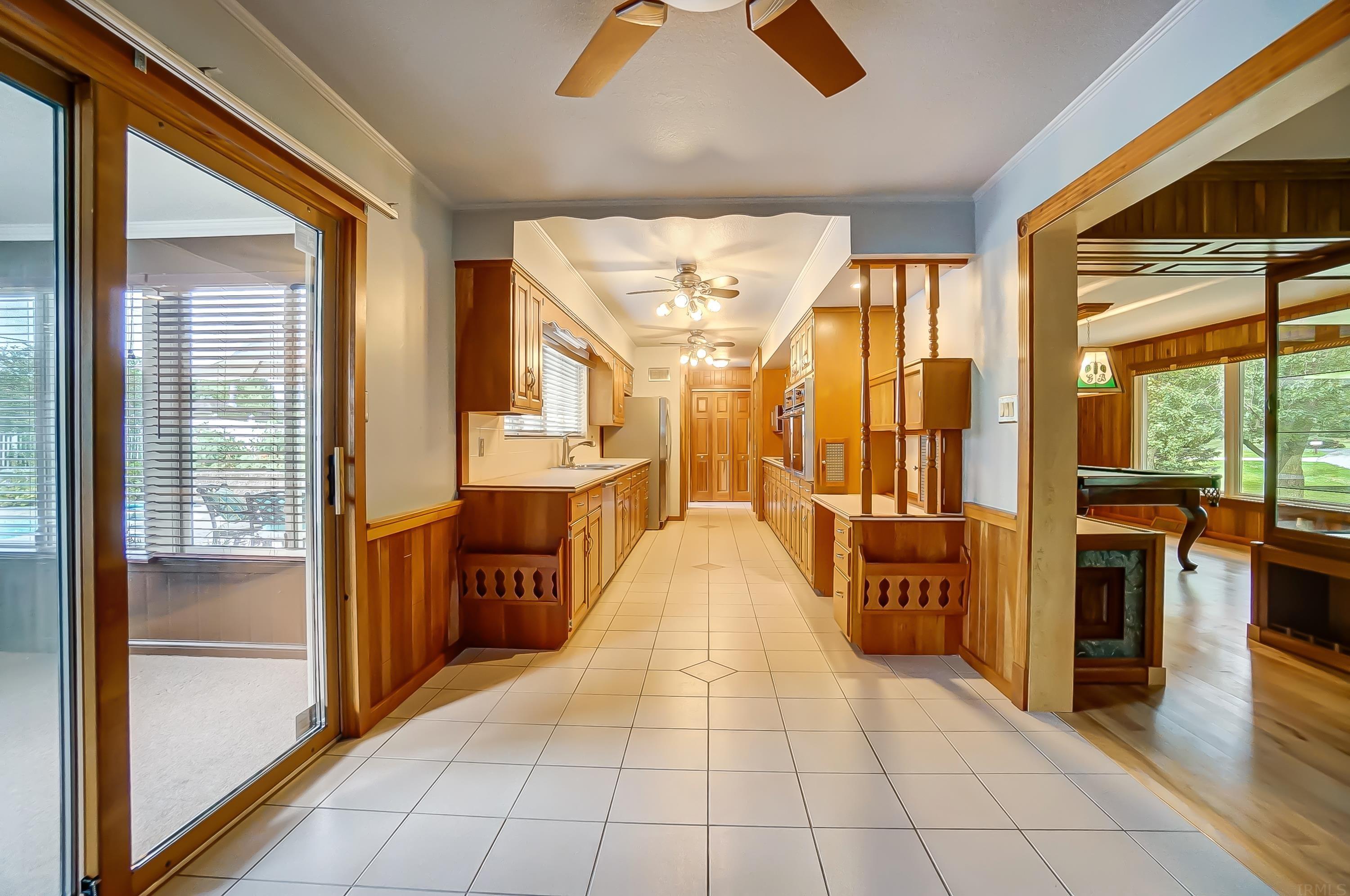 230 Southridge Road Fort Wayne, IN 46825 - Photo 9 of 31 Gallery Image 9