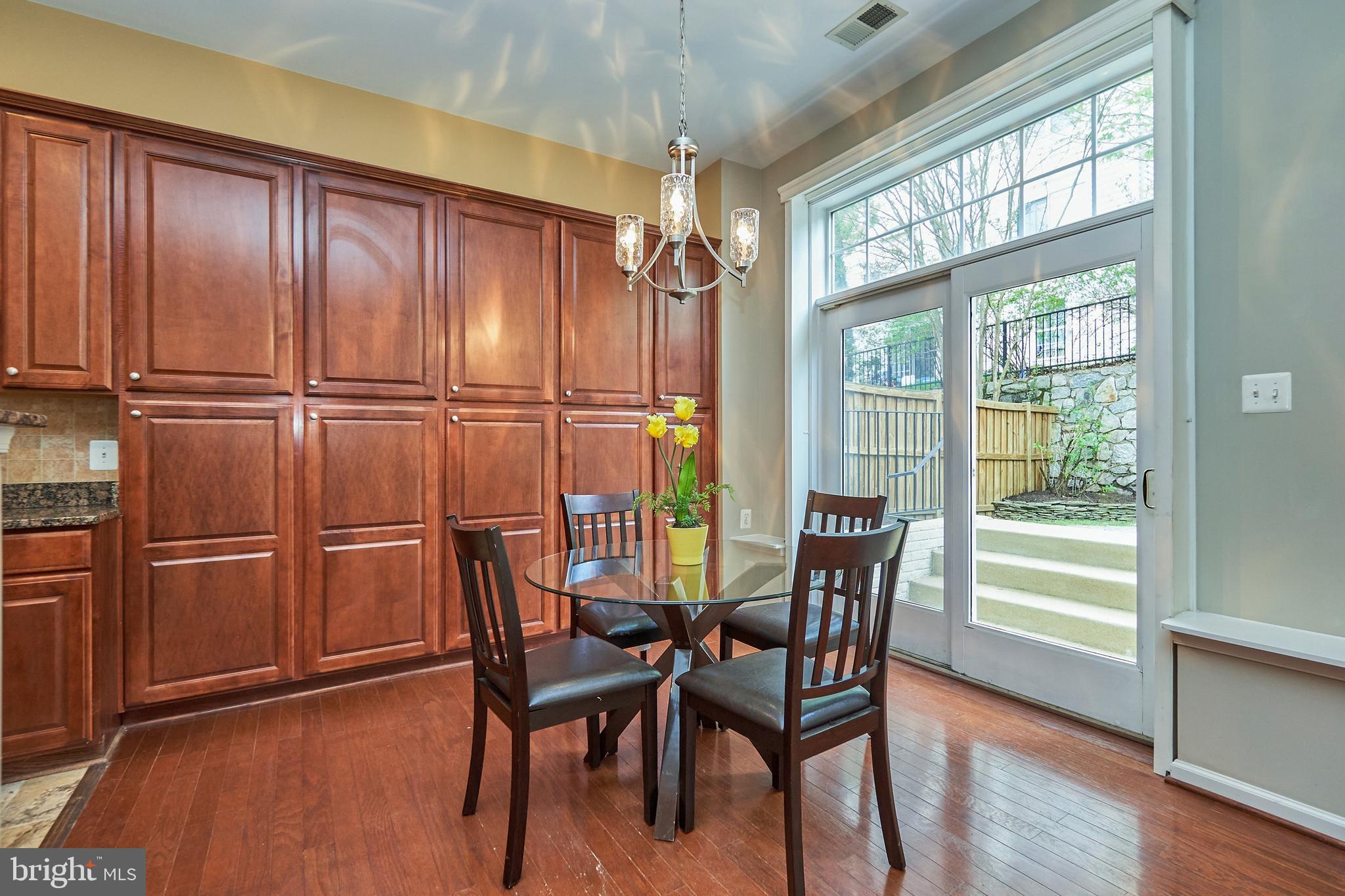 8359 Middle Ruddings Drive Lorton, VA 22079 - Photo 11 of 42