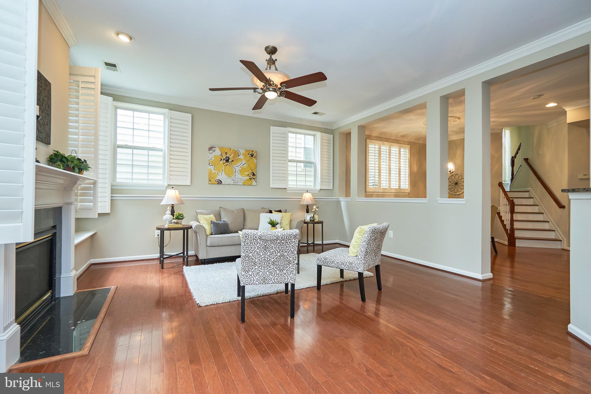 8359 Middle Ruddings Drive Lorton, VA 22079 - Photo 3 of 42