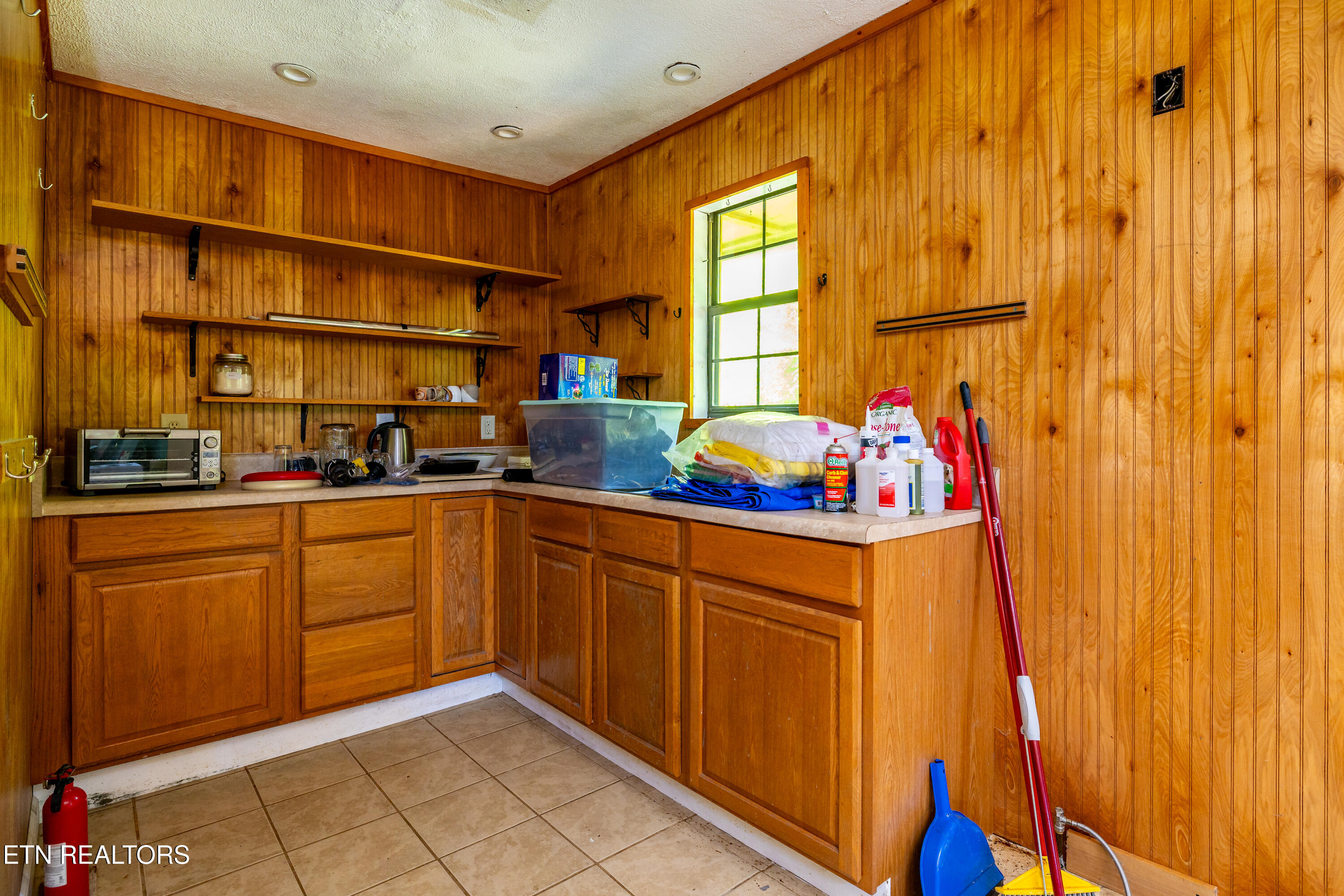 5940 Flats Road Tallassee, TN 37878 - Photo 7 of 50 5940FlatsRd-5