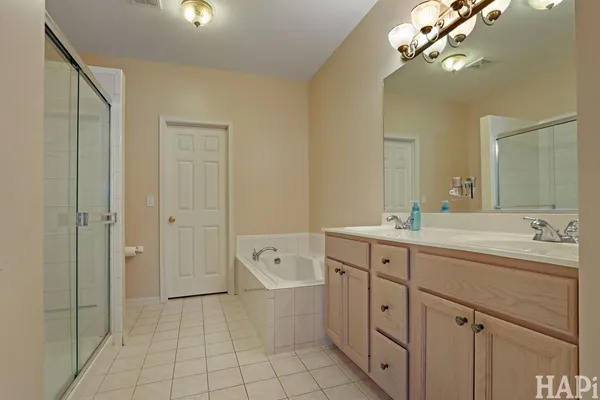 $469,900 | 1419 White Oak Lane, Woodstock, IL 60098