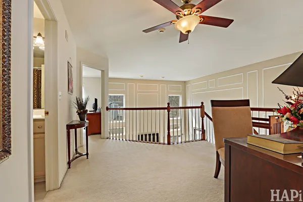 $469,900 | 1419 White Oak Lane, Woodstock, IL 60098
