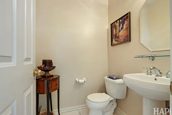 $469,900 | 1419 White Oak Lane, Woodstock, IL 60098