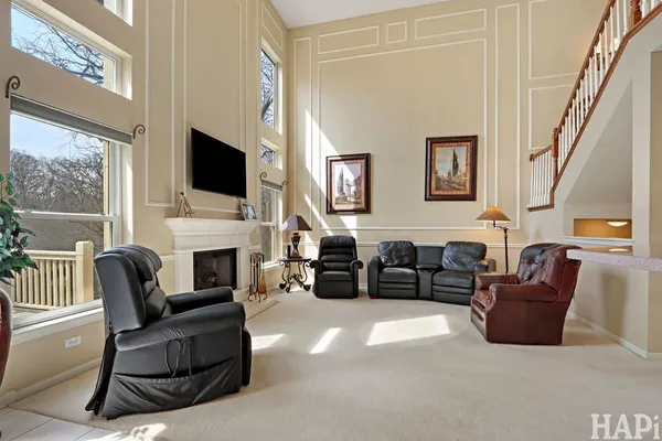 $469,900 | 1419 White Oak Lane, Woodstock, IL 60098