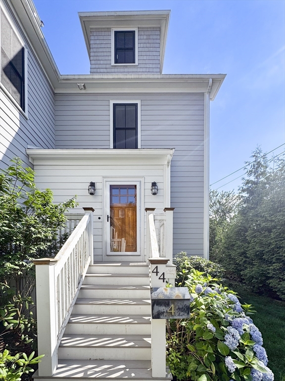 44 Evergreen Street, Unit 4 Boston, MA 02130 - Photo 23 of 26 Gallery Image 23