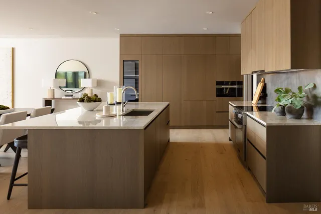 $1,950,000 | 151 Sawmill Circle, Unit 201, Healdsburg, CA 95448