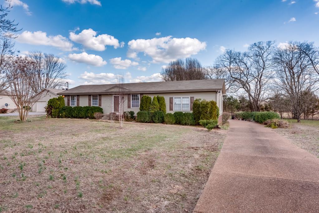 3801 Franklin Road Lebanon, TN 37090 - Photo 2 of 29 a view of a house with a yard