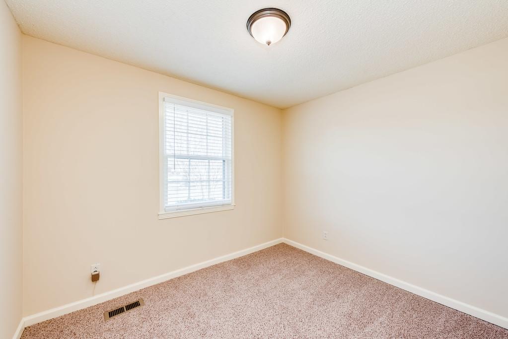 3801 Franklin Road Lebanon, TN 37090 - Photo 20 of 29 an empty room with windows