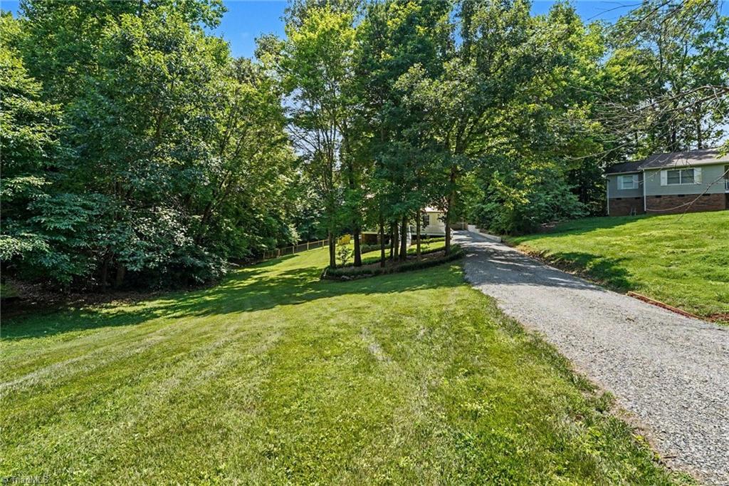 4243 Hunters Run Trinity, NC 27370 - Photo 28 of 30