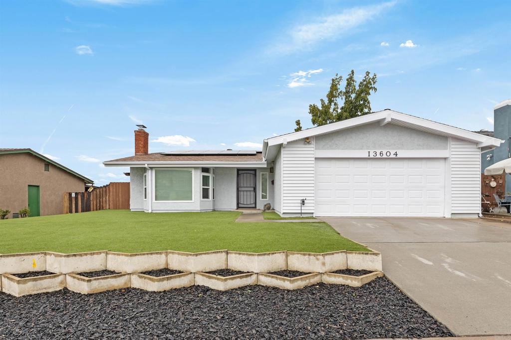 13604 Avenida Del Charro El Cajon, CA 92021 - Photo 1 of 23