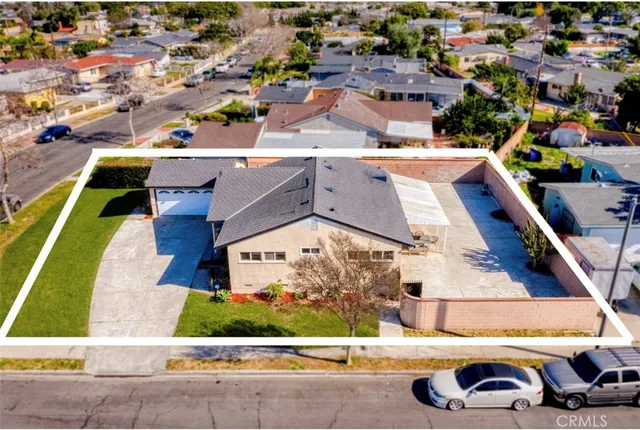 $1,079,999 | 4618 West Maurie Avenue, Santa Ana, CA 92703