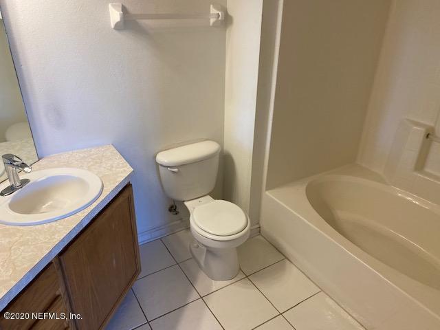 10550 Baymeadows Road, Unit 621 Jacksonville, FL 32256 - Photo 8 of 17 IMG_2764