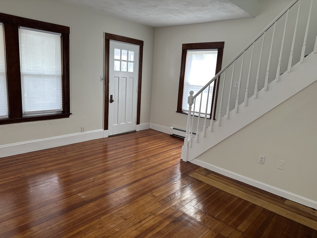 29 Lanark Road Arlington, MA 02476 - Photo 3 of 13