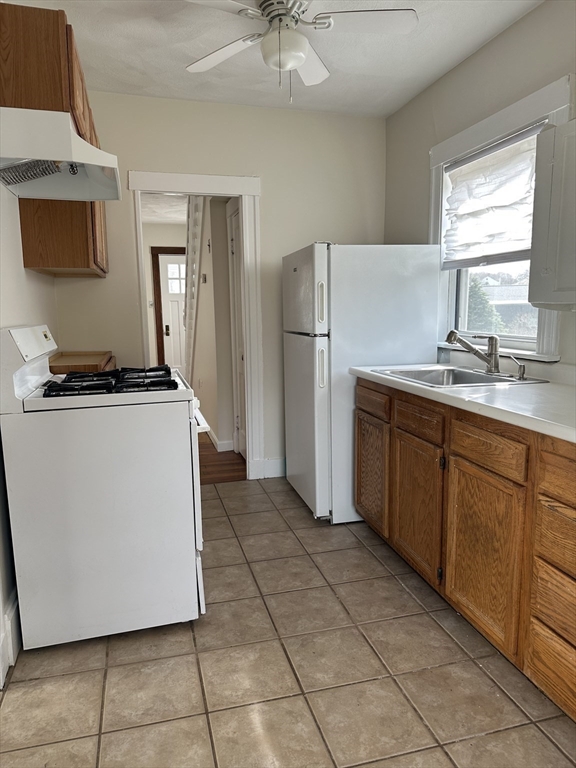 29 Lanark Road Arlington, MA 02476 - Photo 6 of 13