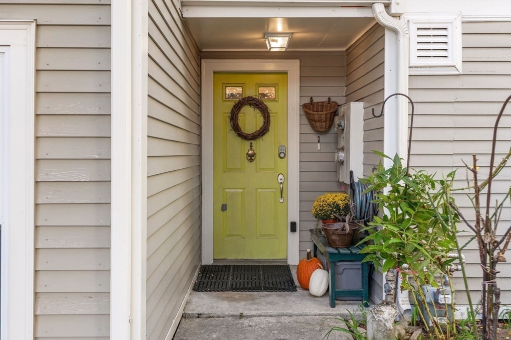 2 B Brewer Street Boston, MA 02130 - Photo 22 of 35