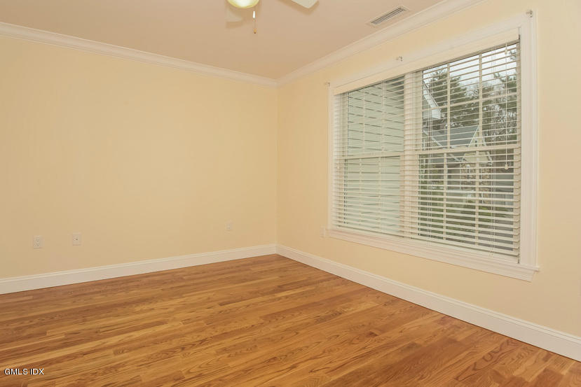 25 Decatur Street Cos Cob, CT 06807 - Photo 17 of 35 032-Bedroom-971657-mls