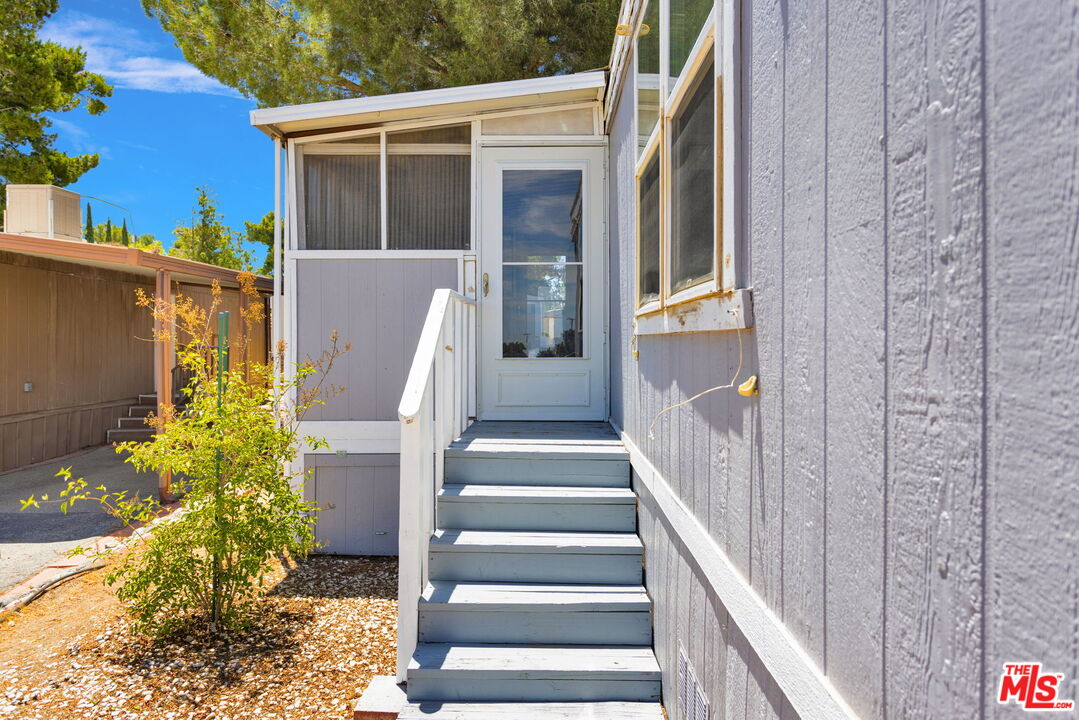 10200 Johnson Road, Unit 40 Phelan, CA 92371 - Photo 3 of 45
