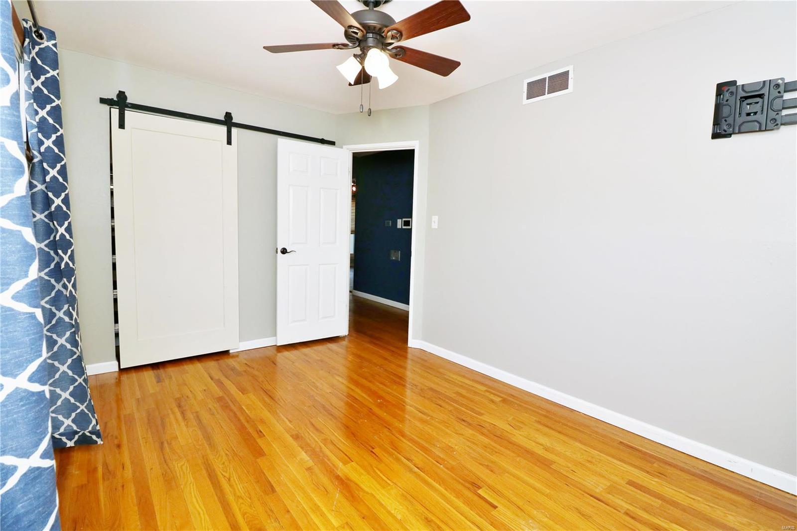 316 Ballwin Avenue Ballwin, MO 63021 - Photo 24 of 53