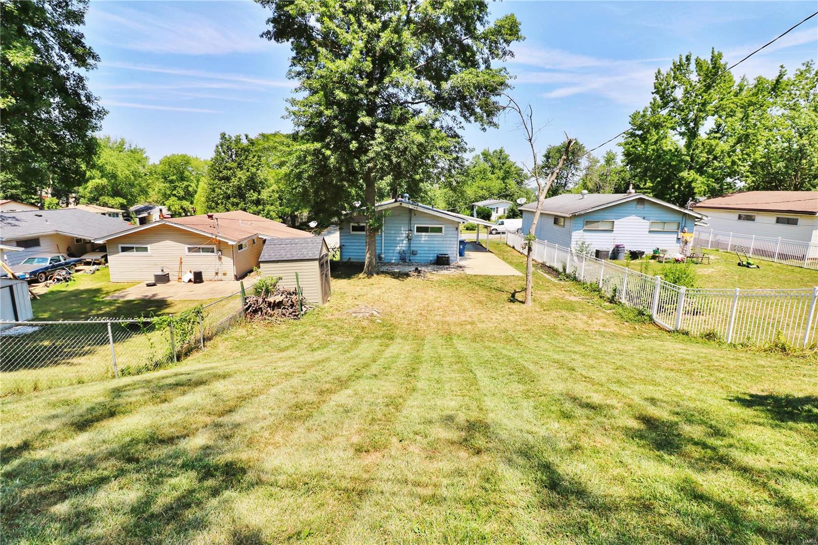 316 Ballwin Avenue Ballwin, MO 63021 - Photo 50 of 53