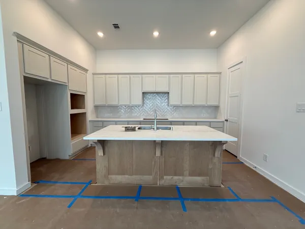 $359,990 | 13021 Wandering Rdg Lane, Conroe, TX 77302