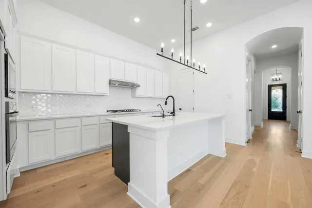 $390,990 | 13021 Wandering Rdg Lane, Conroe, TX 77302