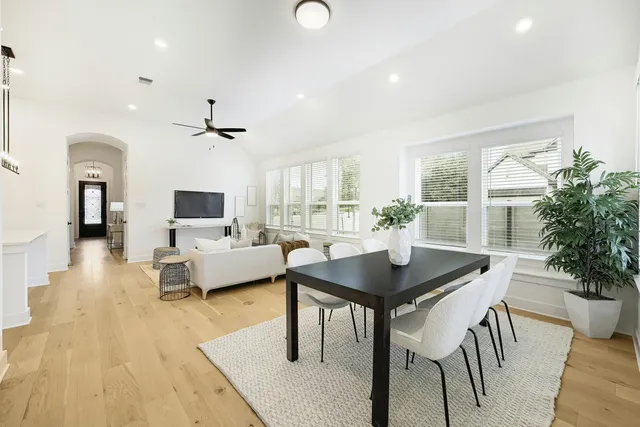 $390,990 | 13021 Wandering Rdg Lane, Conroe, TX 77302