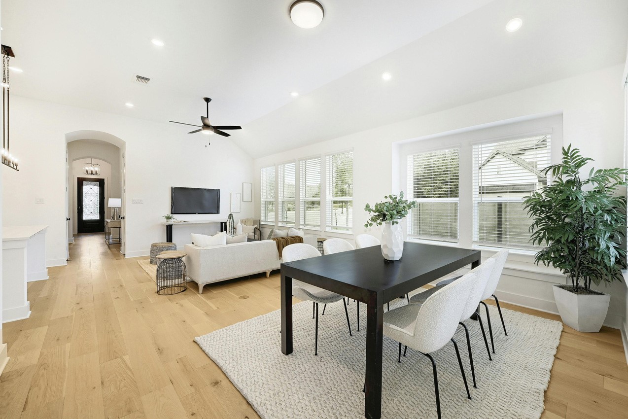 13021 Wandering Rdg Lane Conroe, TX 77302 - Photo 8 of 20