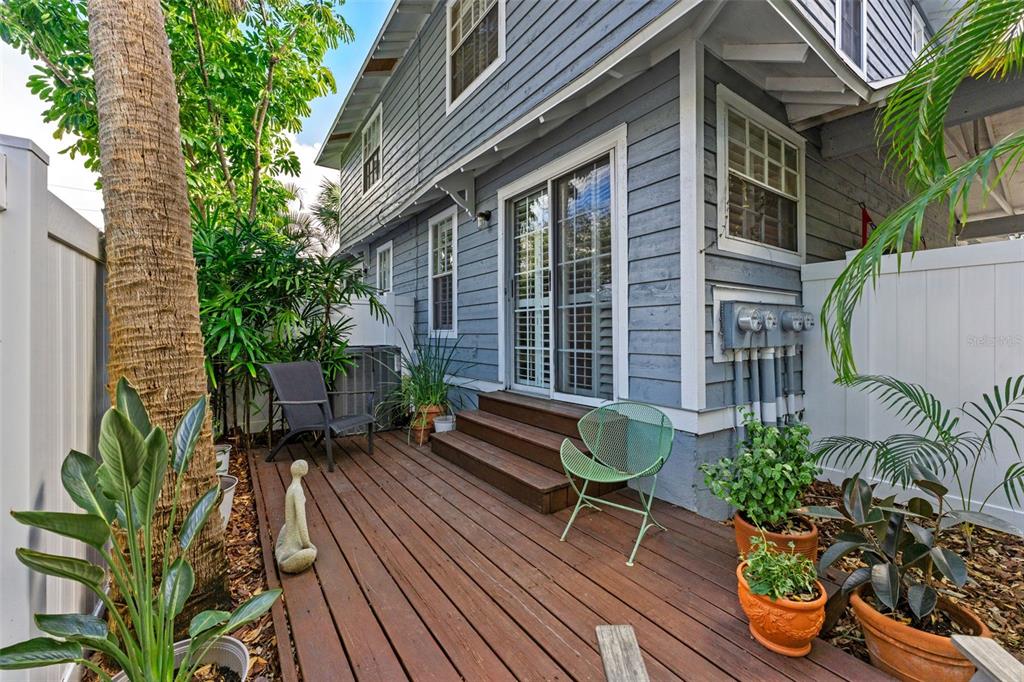 618 Broadway, Unit B Dunedin, FL 34698 - Photo 21 of 38