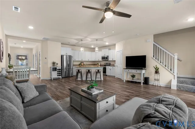 $2,875 | 12576 Petrel Crossing, Midlothian, VA 23112