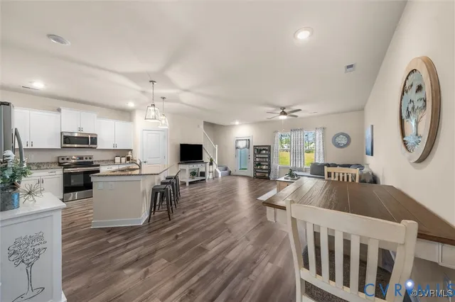 $2,875 | 12576 Petrel Crossing, Midlothian, VA 23112