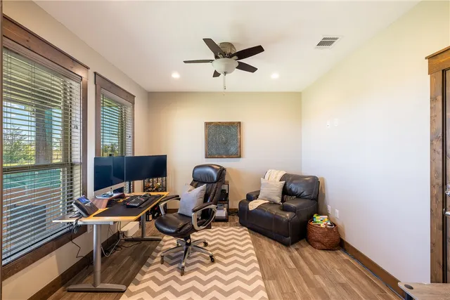 $899,900 | 2324 County Road 353, Gause, TX 77857