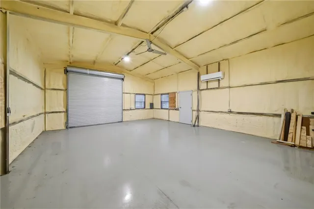 $899,900 | 2324 County Road 353, Gause, TX 77857