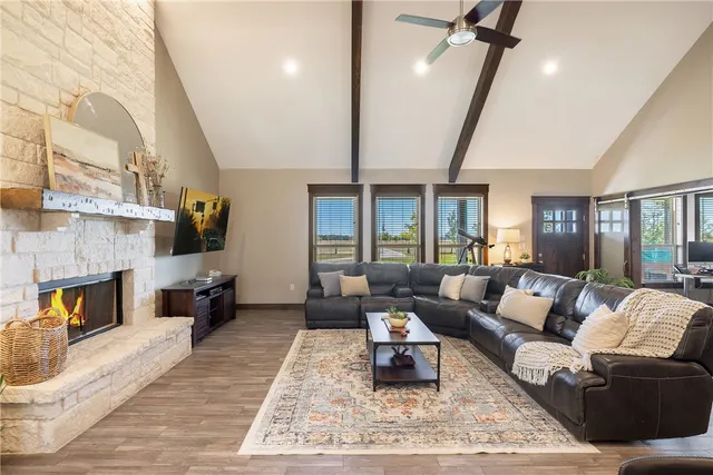 $899,900 | 2324 County Road 353, Gause, TX 77857