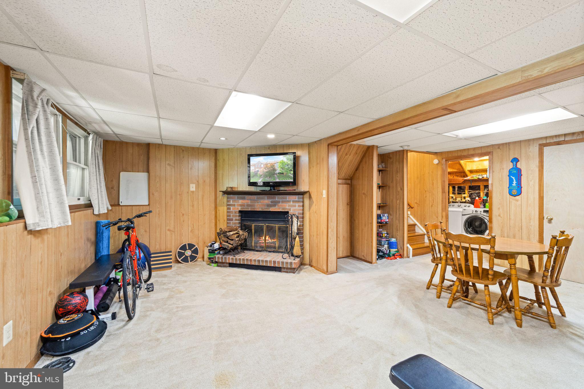 21778 Leatherleaf Circle Sterling, VA 20164 - Photo 31 of 36