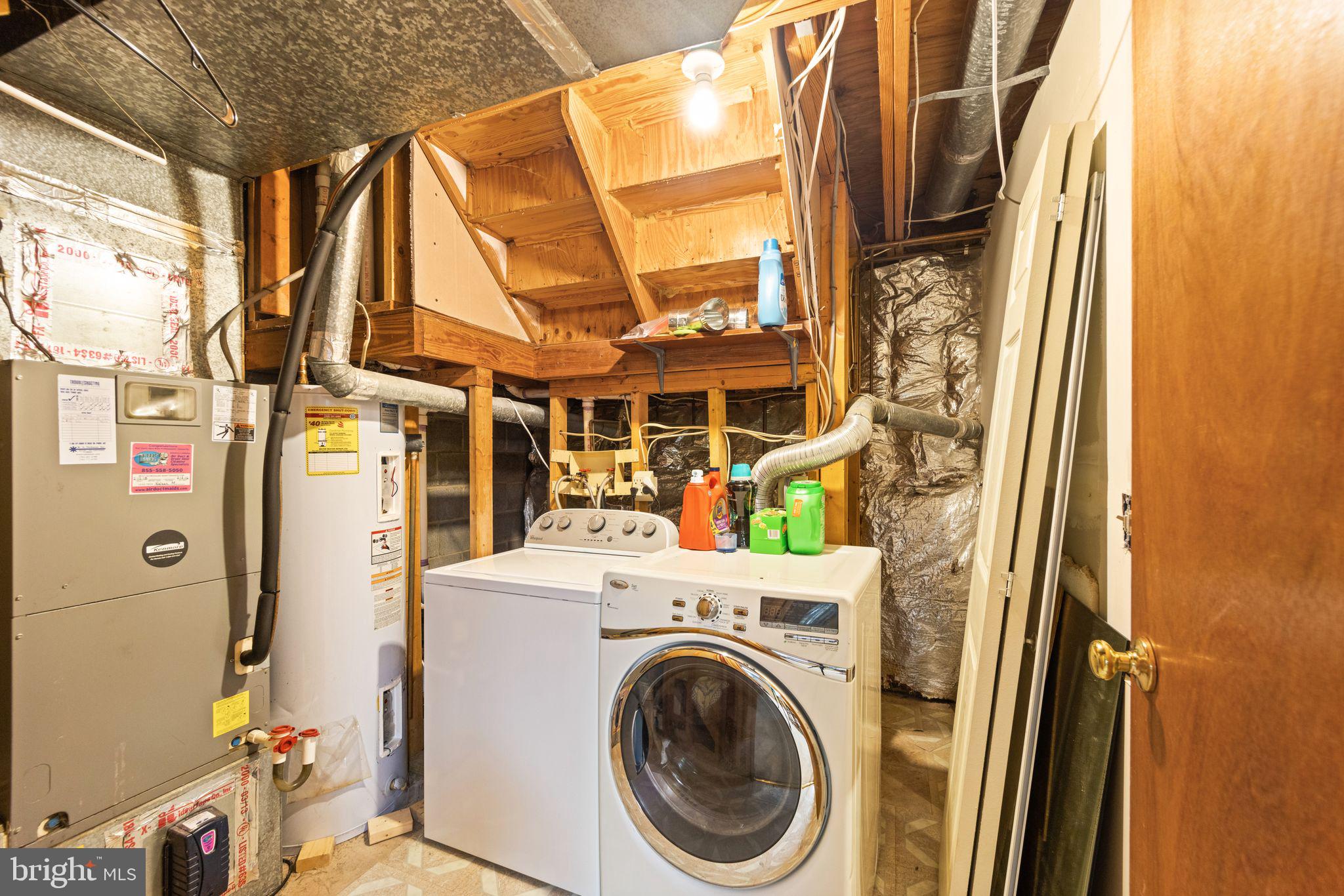 21778 Leatherleaf Circle Sterling, VA 20164 - Photo 32 of 36